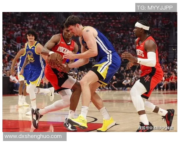 火箭内线爆发，完美击败小牛！